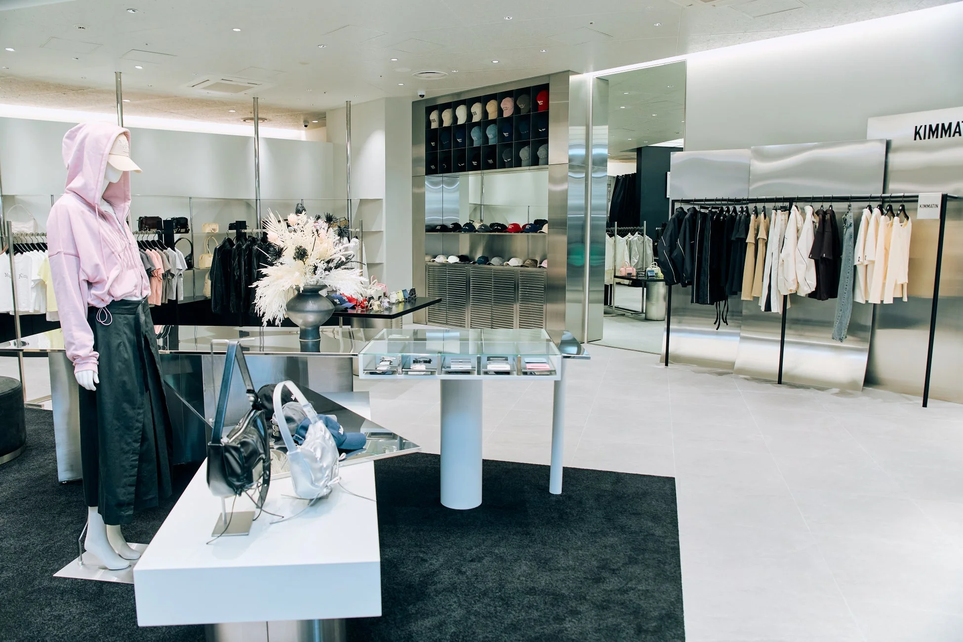 Matin Kim ブラックフライデーセール