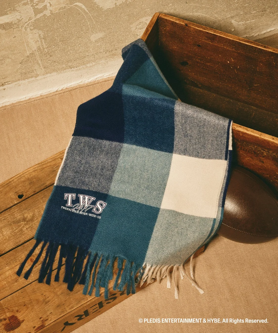 TWS グラフィックチェックストール