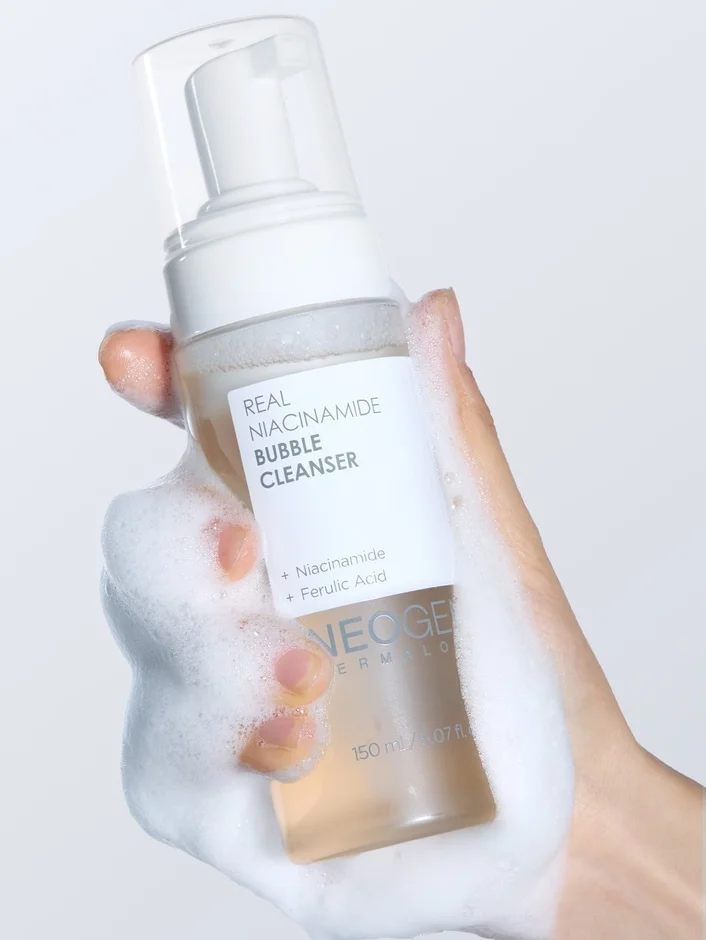 リアルナイアシンアミドグローアップクレンジングフォーム