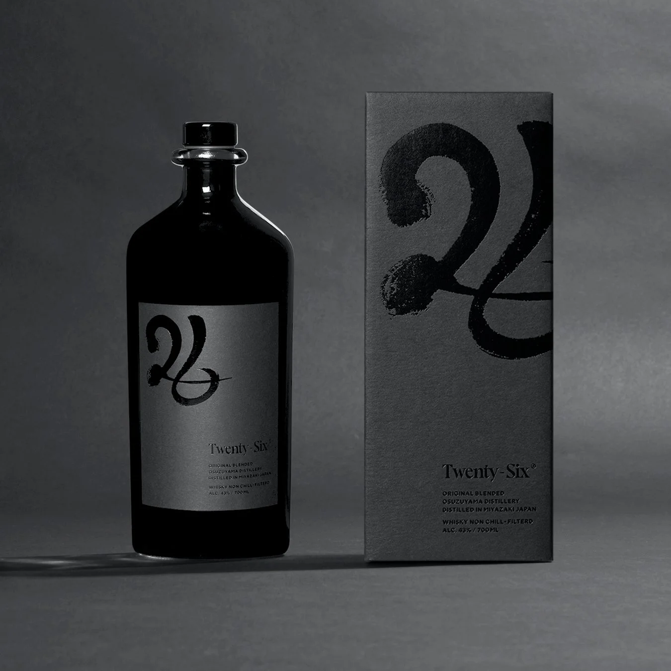 Twenty-Sixウイスキーボトル