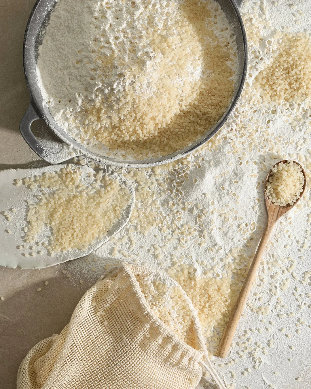 米と粉、発酵米パウダーのイメージ