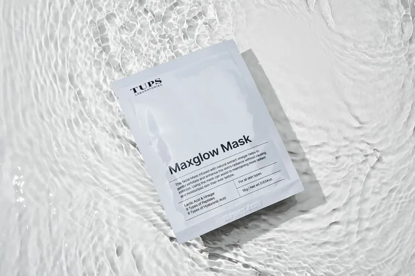 TUPS Maxglow Mask