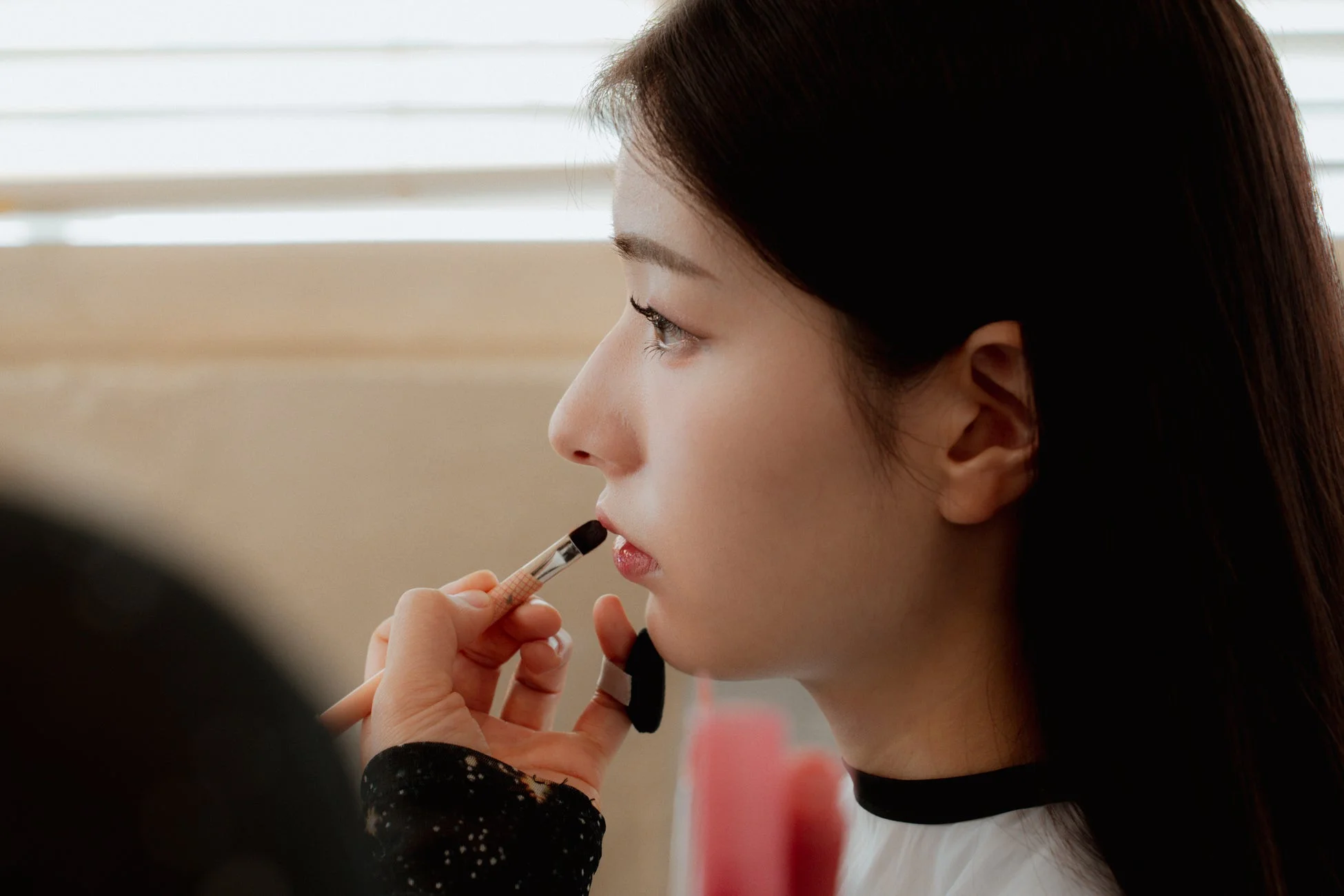 リップメイクの施術風景