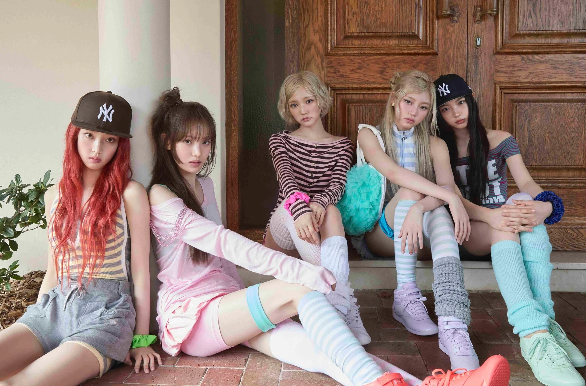 KiiiKiii メンバー集合写真