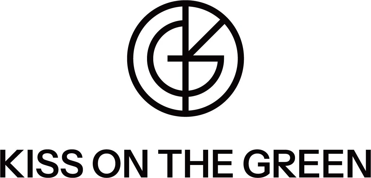 KISS ON THE GREEN ロゴ