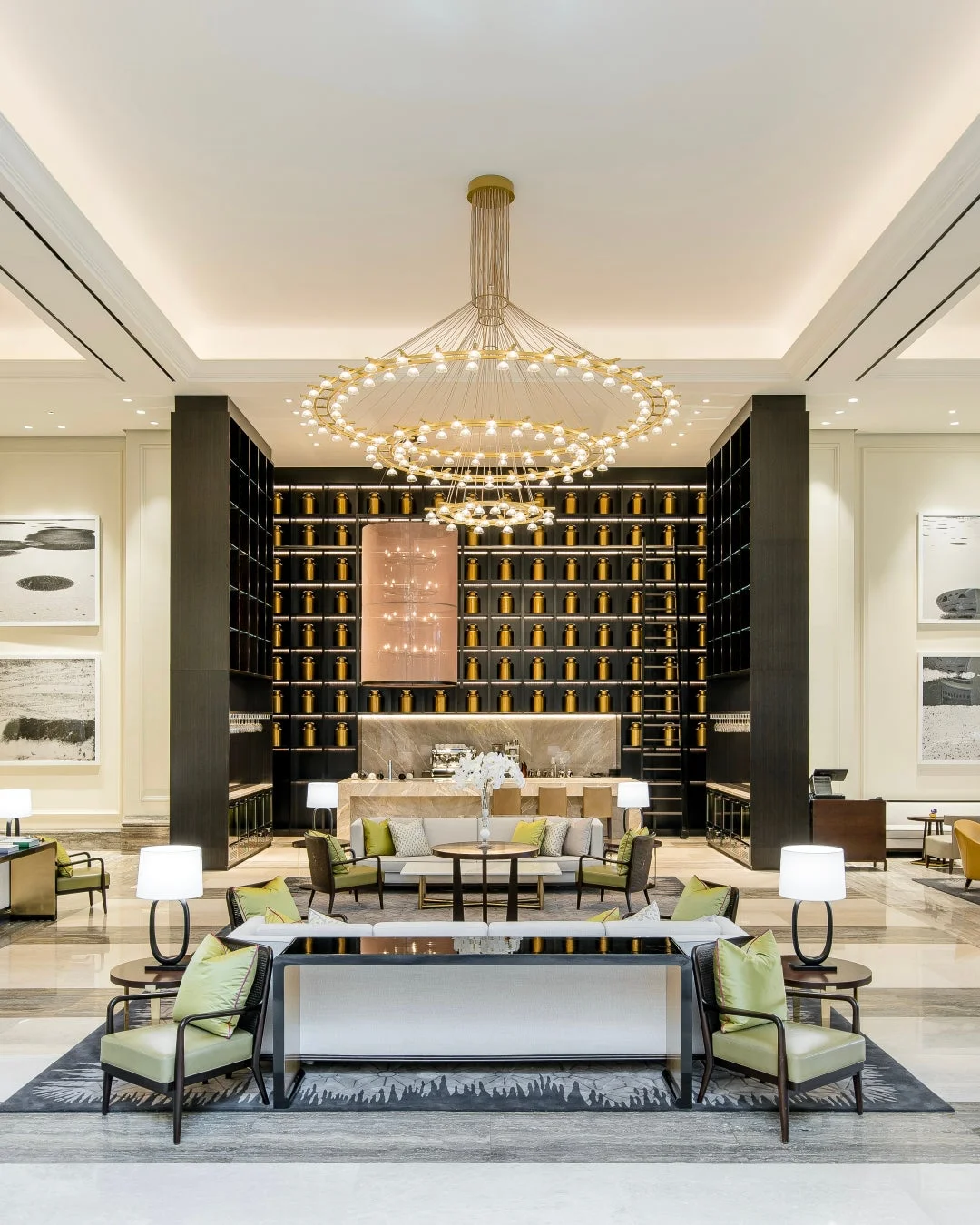 LOUNGE PARADISEのロビー