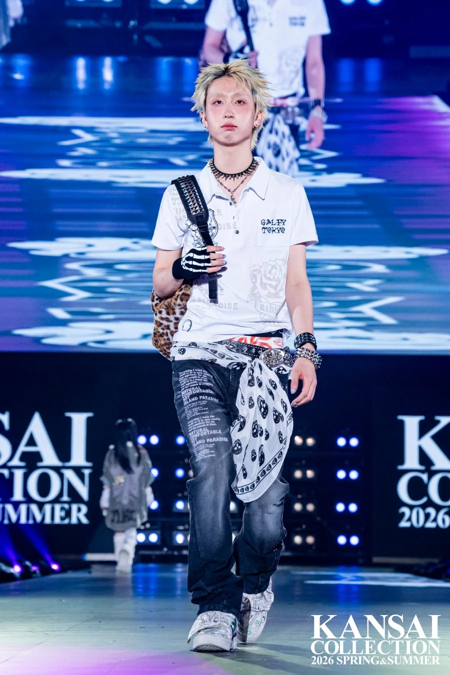 MON7Aさんのファッションステージ